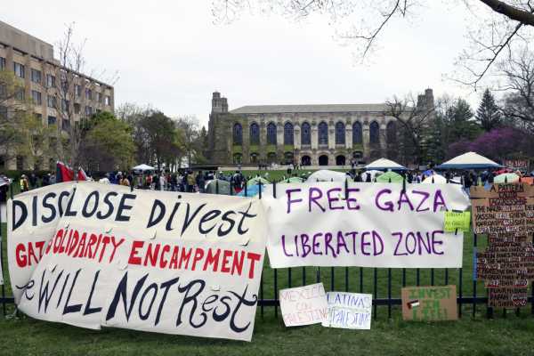 ΗΠΑ: Οι φοιτητές συνεχίζουν τις διαδηλώσεις κατά του πολέμου στη Γάζα – Φοιτητικές καταλήψεις και στη Γαλλία
