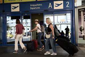 Διεθνής Αερολιμένας Αθηνών: Αυξημένη κατά 19,8% η επιβατική κίνηση τον Ιούνιο