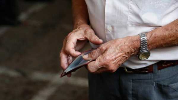 «Δέσμη» μέτρων για τους συνταξιούχους – Έκτακτη ενίσχυση &amp; αυξήσεις: «Ανάσα» για όσους θέλουν να εργάζονται, τι θα ισχύσει