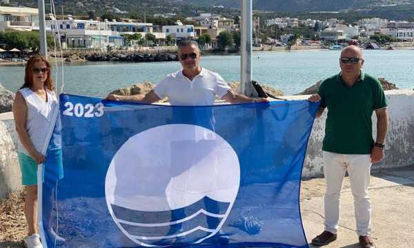 Δώδεκα γαλάζιες σημαίες στις παραλίες του Δήμου της Ιεράπετρας