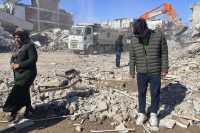 Σεισμός Τουρκία-Συρία: Προσπαθούν να περισώσουν ό,τι είναι δυνατόν – Το θαύμα της ζωής επιμένει