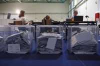 Αντίστροφη μέτρηση για τις ευρωεκλογές: Πυρετώδεις προετοιμασίες για την εκλογική διαδικασία