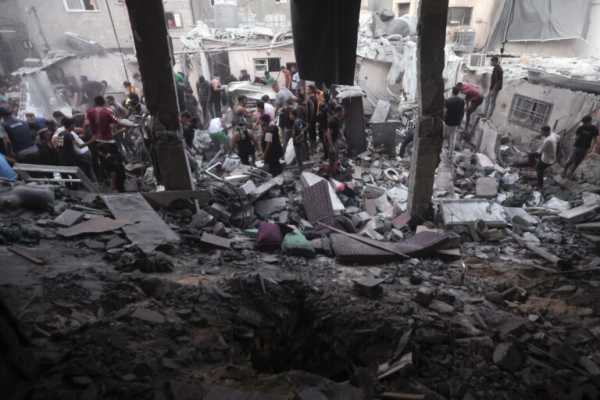 ΟΗΕ: Το Ισραήλ διέταξε την άμεση απομάκρυνση των αμάχων από τη Χαν Γιούνις, στο νότιο τμήμα της Γάζας