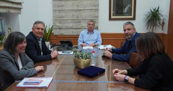 Συνάντηση Περιφερειάρχη Κρήτης με τον Δήμαρχο Μινώα Πεδιάδος