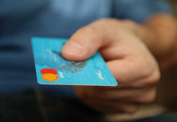 ΑΑΔΕ: Προσεχώς αποδεκτές και οι κάρτες εξωτερικού για πληρωμές φόρων – Σε εξέλιξη ο διαγωνισμός, έως τις 30/5 οι προσφορές