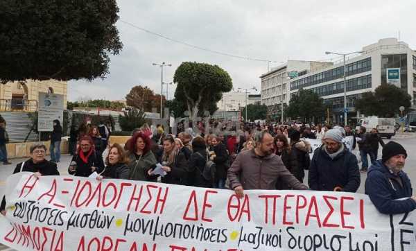 Χανιά: 24ωρη απεργία και συγκέντρωση εκπαιδευτικών ενάντια στην αξιολόγηση (φώτο)